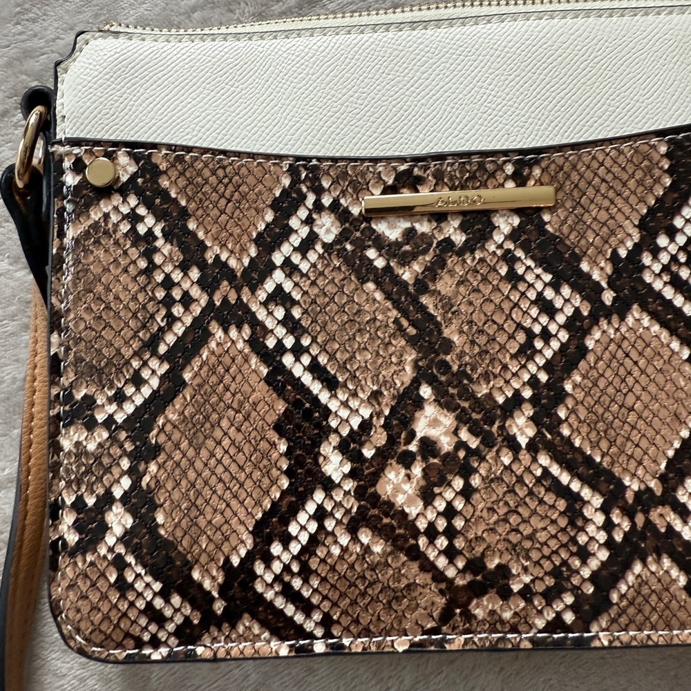 Aldo Stylish‎ Snake Print Crossbody Bag - Picture 3 of 5